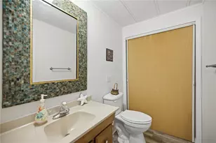 728 Truman Ave, Lady Lake, FL 32159 - Photo 18