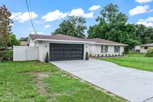 729 Sinclair Terrace, Inverness, FL 34450 - Photo 2
