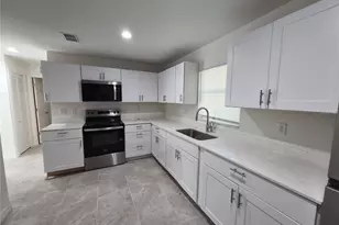 6 S Barbour St, Beverly Hills, FL 34465 - Photo 10