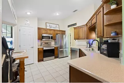 12240 SE 172nd Lane, Summerfield, FL 34491 - Photo 10