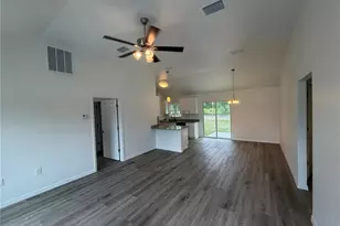 16683 SE 63 Ln, Ocklawaha, FL 32179 - Photo 8