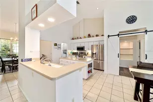 19213 SW 101st Place Rd, Dunnellon, FL 34432 - Photo 8