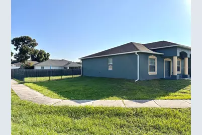3007 NE 24th Place, Ocala, FL 34470 - Photo 2