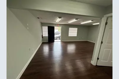 2945 NE 3rd Street #201, Ocala, FL 34470 - Photo 2