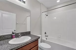 1739 Broad Winged Hawk Dr, Ruskin, FL 33570 - Photo 6