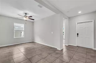 1739 Broad Winged Hawk Dr, Ruskin, FL 33570 - Photo 4