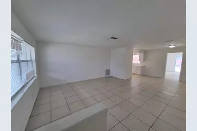 229 W Casurina Place, Beverly Hills, FL 34465 - Photo 4