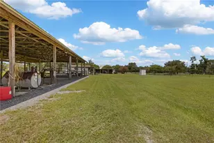 9897 NW 160th Ave, Morriston, FL 32668 - Photo 34