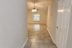 6521 E Grayson St, Inverness, FL 34452 - Photo 2
