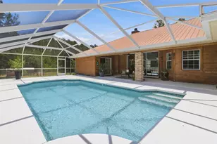 12143 NE 47th Pl, Silver Springs, FL 34488 - Photo 2