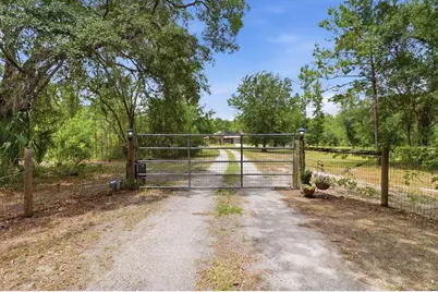 12143 NE 47th Place, Silver Springs, FL 34488 - Photo 8