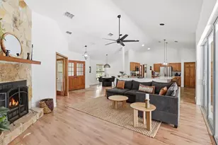 12143 NE 47th Pl, Silver Springs, FL 34488 - Photo 18