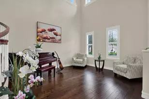 9137 Creedmoor Ln, New Port Richey, FL 34654 - Photo 10
