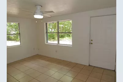 1146 NE 2nd Place, Williston, FL 32696 - Photo 10