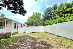 3265 SE 132nd Pl, Belleview, FL 34420 - Photo 4