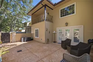 1118 Avenida De Las Casas, Lady Lake, FL 32159 - Photo 28