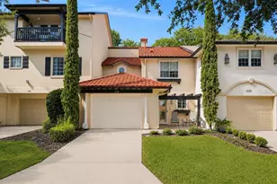 1118 Avenida De Las Casas, Lady Lake, FL 32159 - Photo 1