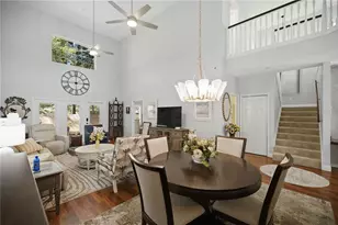 1118 Avenida De Las Casas, Lady Lake, FL 32159 - Photo 10