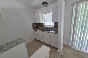 13678 SE 55th Ave, Summerfield, FL 34491 - Photo 8