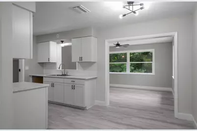 8 S Osceola Street, Beverly Hills, FL 34465 - Photo 10