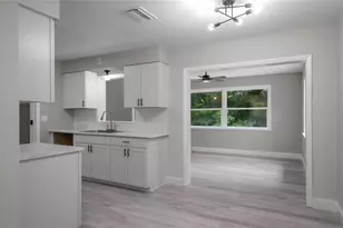 8 S Osceola St, Beverly Hills, FL 34465 - Photo 10