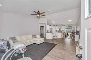 3535 SE 131st Pl, Belleview, FL 34420 - Photo 6