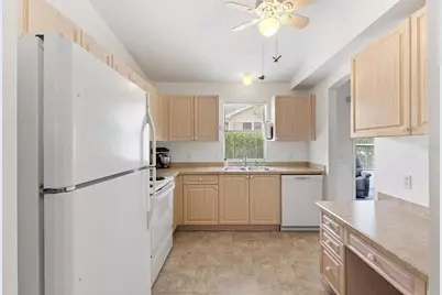 501 Alcazar Court, The Villages, FL 32159 - Photo 12