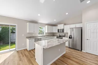 10910 N Tartan Terrace, Citrus Springs, FL 34433 - Photo 4