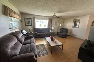 8990 SW 101st Ln, Ocala, FL 34481 - Photo 10