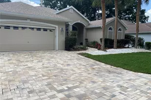 10703 SW 71st Cir, Ocala, FL 34476 - Photo 2