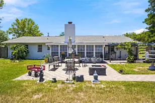 2009 NE 49th St, Ocala, FL 34479 - Photo 8