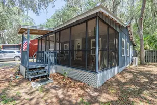 17649 NE 246th Pl, Fort Mc Coy, FL 32134 - Photo 6