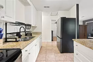 1850 NE 61st Pl, Ocala, FL 34479 - Photo 10