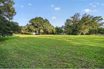 14210 NW Highway 464B, Morriston, FL 32668 - Photo 1