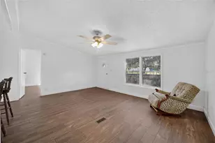 14210 NW Hwy 464B, Morriston, FL 32668 - Photo 12