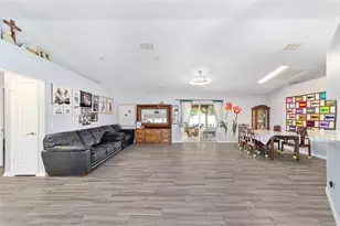 6880 SE 103rd Pl, Belleview, FL 34420 - Photo 8