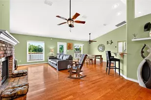 13059 NE 7th Loop, Silver Springs, FL 34488 - Photo 14