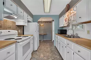 1674 NE 162nd St, Citra, FL 32113 - Photo 12