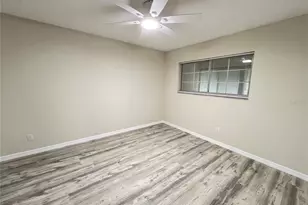 572 SE Fairways Ln, Ocala, FL 34472 - Photo 18
