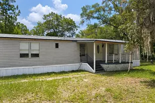 702 David Ave, Interlachen, FL 32148 - Photo 1