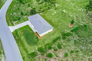 8 Juniper Loop Dr, Ocala, FL 34480 - Photo 32