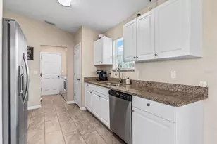 8 Juniper Loop Dr, Ocala, FL 34480 - Photo 10