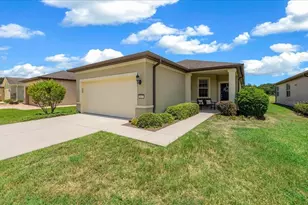 9645 SW 63rd Loop, Ocala, FL 34481 - Photo 1