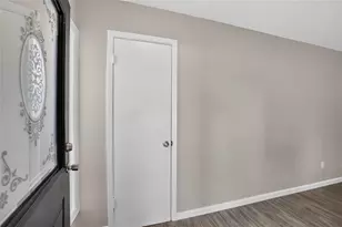 2421 NE 57th Pl, Ocala, FL 34479 - Photo 10