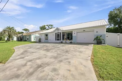 735 W Starjasmine Place, Beverly Hills, FL 34465 - Photo 8