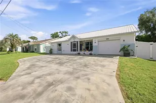 735 W Starjasmine Pl, Beverly Hills, FL 34465 - Photo 10