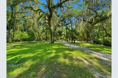 16758 SE 181st Terrace, Weirsdale, FL 32195 - Photo 58