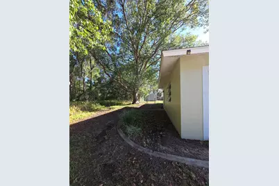 9091 N Golfview Drive, Citrus Springs, FL 34434 - Photo 2