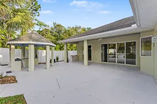 1709 W Pine Ridge Blvd, Beverly Hills, FL 34465 - Photo 18