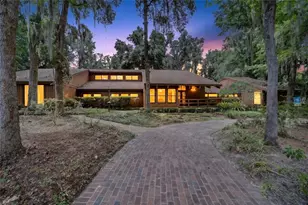 2411 SE 15th St, Ocala, FL 34471 - Photo 2